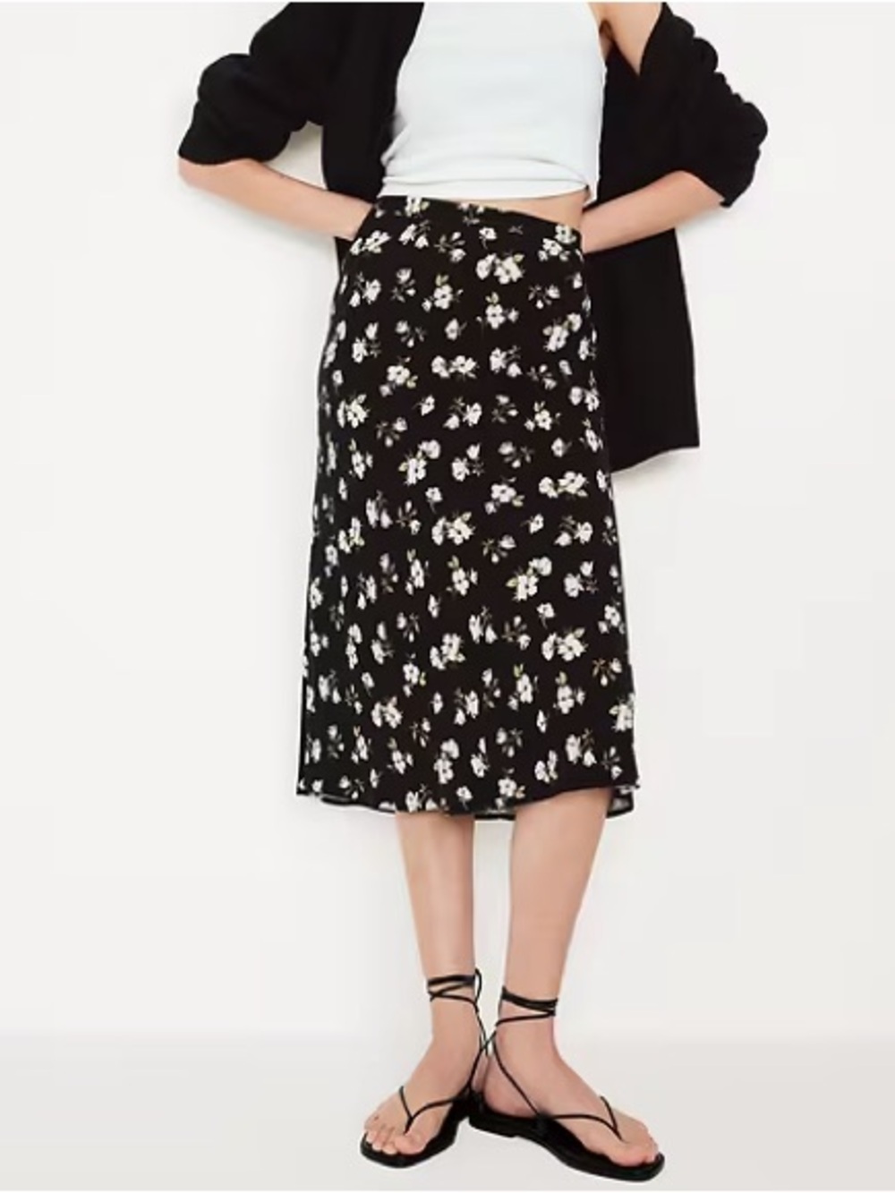 Old Navy Floral Crepe A-Line Midi Skirt - Black - L